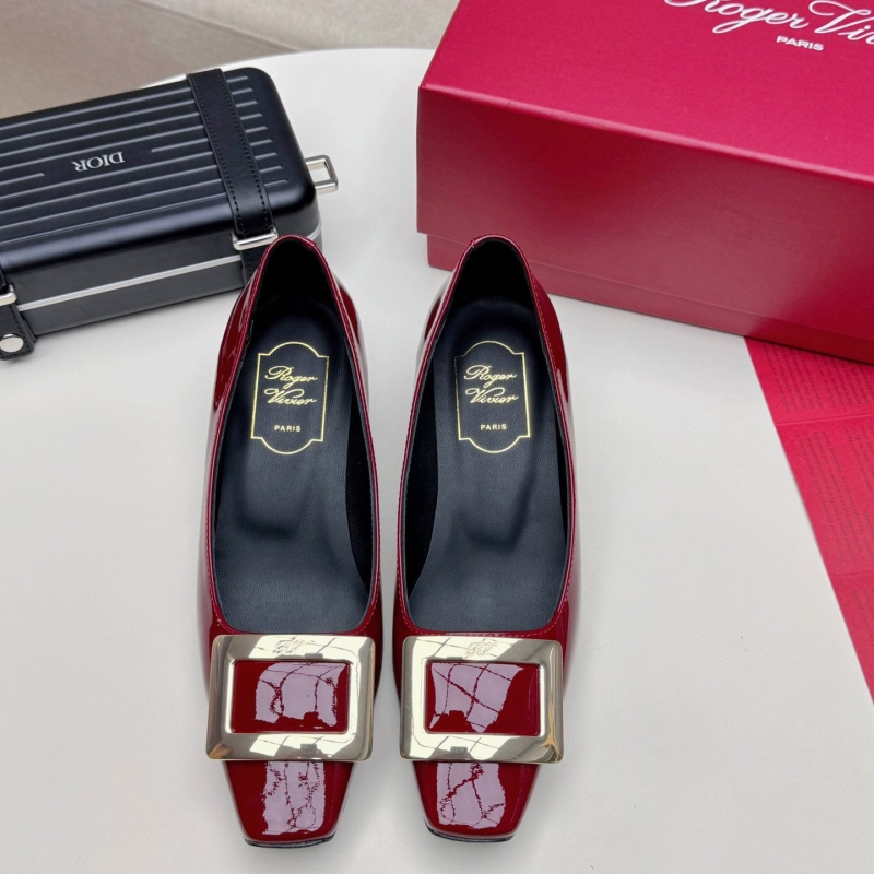 roger u1u1er flat shoes